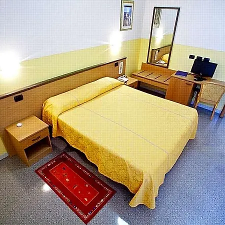 Master Hotel Castelvetro Piacentino